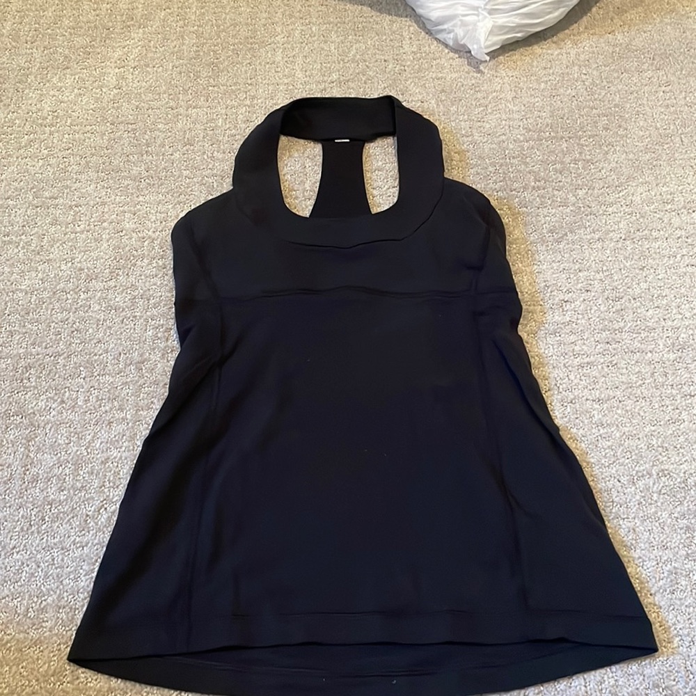 Super cute lululemon tank